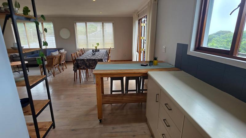 5 Bedroom Property for Sale in Glentana Western Cape